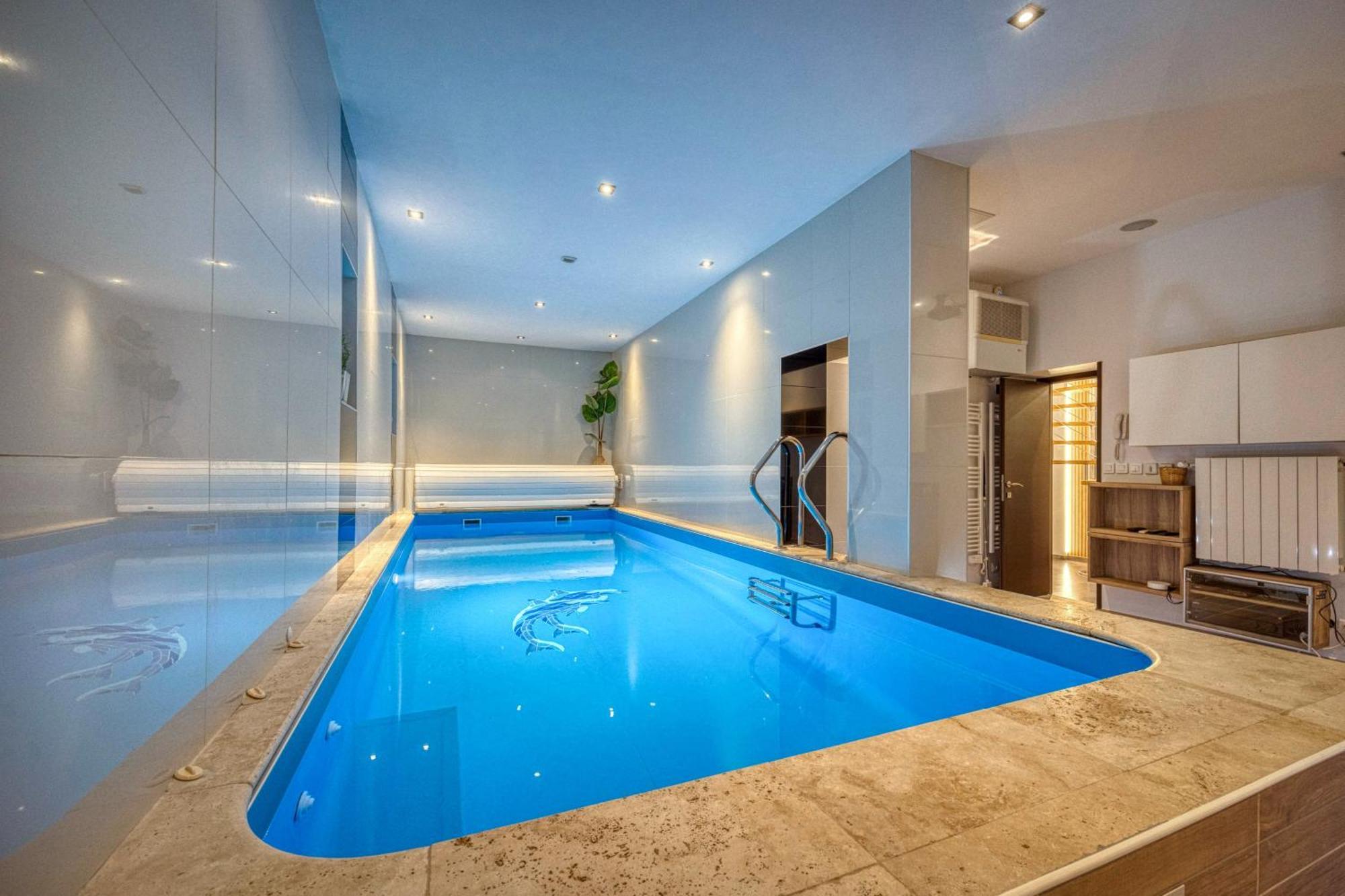 La Villa - Piscine / Karaoke / Jeux Fontaine  Kültér fotó